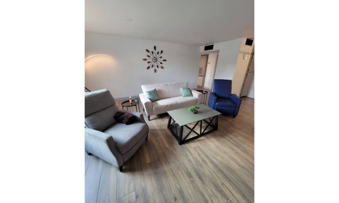 North Mountain Condo | Msg for 5%off 2Bed1Bath KingQueenBeds NorthPHX