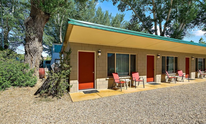 Zion National Park East Entrance Apartment | Mt Carmel Motel in Southern Utah!