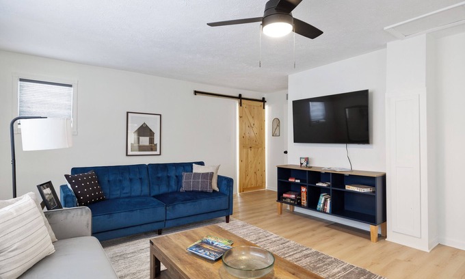 Hudson Lake House | MTM Premier, Modern 2 Bedroom, 1 1/2 Baths