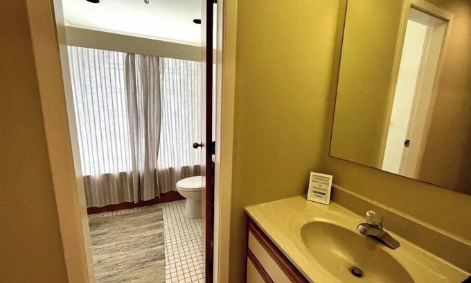 Stratton Mountain Condo | Mtn. view, easy access to village