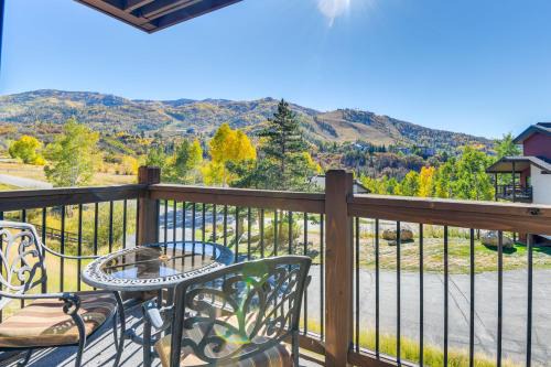 Steamboat Springs Apartment | Mtn-View Steamboat Condo Shuttle to Resort