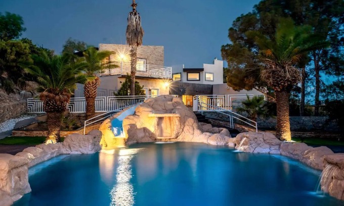 Bandolero - Tarascas Villa | *MTV Rented* Million Dollar Mansion