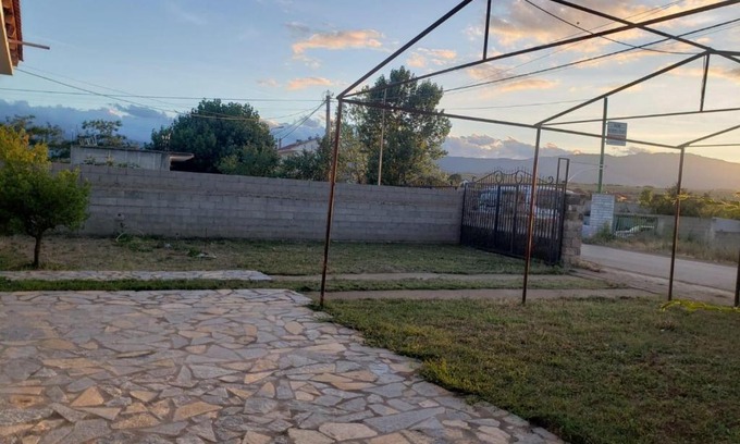 Elbasan County House | Muco Guest House