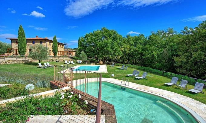 Simignano Apartment | Mulignone 3 - apartment in the heart of Chianti, Toscana.