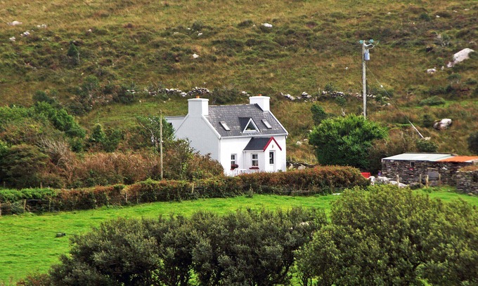 Eyeries Other | Mullane's Cottage - Three Bedroom House, Sleeps 6