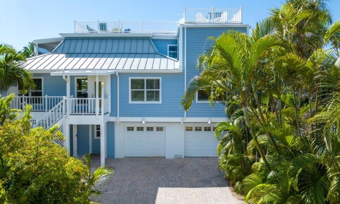 Captiva House | Murmond home
