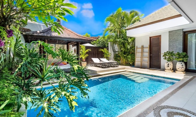 Sanur Villa | Murni Kejora - Beachfront Estate Sanur
