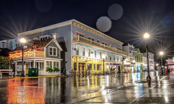 Mackinac Island Hotel | Murray Hotel