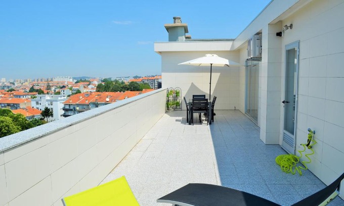 Cedofeita Apartment | Musical View