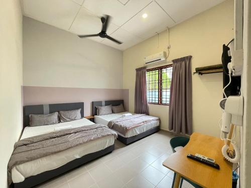 Teluk Intan House | Muslim Homestay Teluk Intan (Hotel Style Room) by Mr Homestay