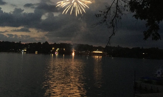 Whitchurch-Stouffville House | Musselman's Lake Private Lane on Private Lake 45 min from TO