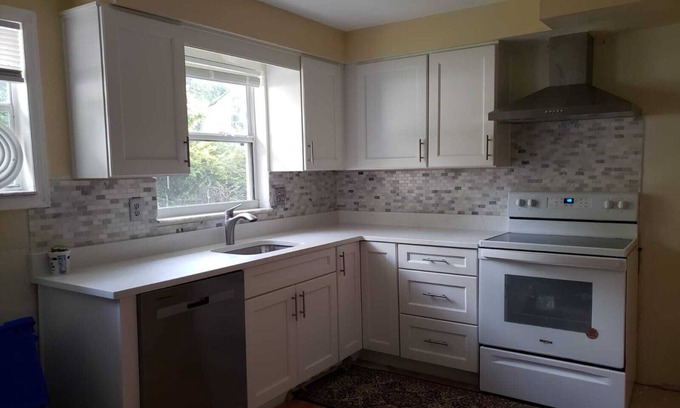 Zephyrhills House | My home is a perfect for1-2 people. Great for professionals working from home.