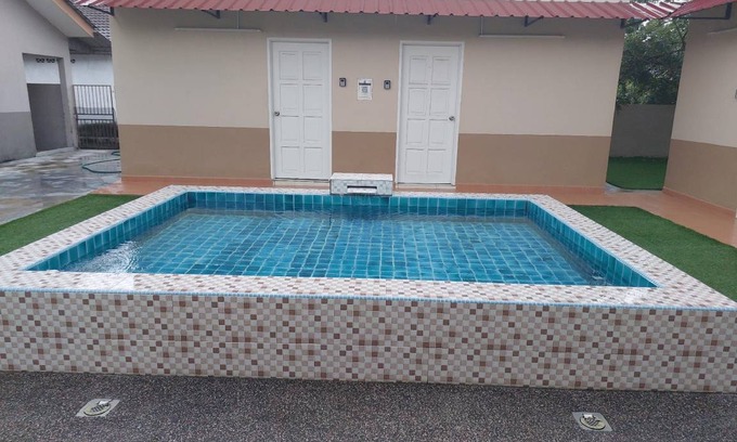 Krubong House | 300 m² House ∙ 5 bedrooms ∙ 12 guests