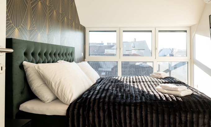 Hundsturm Apartment | My Perfect Penthouse