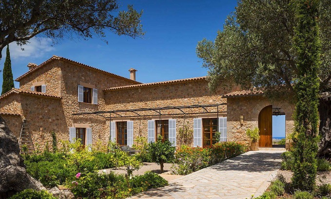 Banyalbufar Villa | My Rental Homes - Villa Welcome with private pool, panoramic sea and mountain view