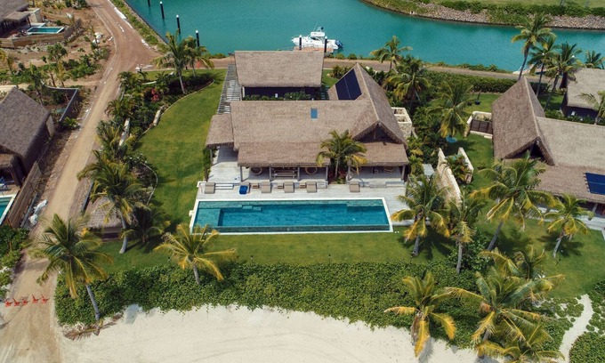 Malolo Island Villa | My Vunabaka - Six Senses Resort, Fiji