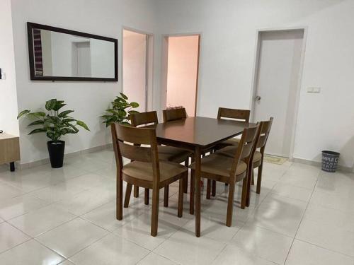 Bandar Baru Bangi Apartment | MyHomestay Adelia 2