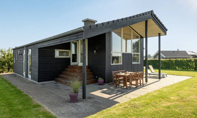 Flovt Strand House | "Myrte" - 500m from the sea by Interhome