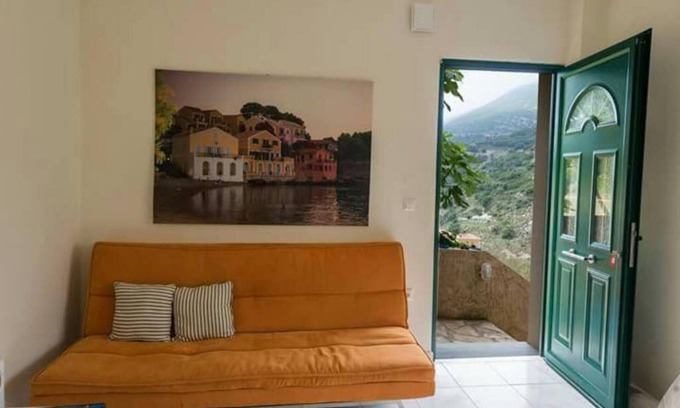 Dhrakata Apartment | Myrtos Cottages Polimnia