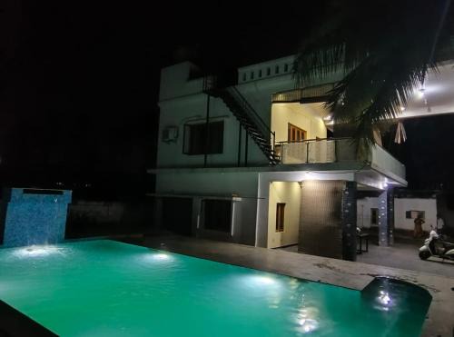 Kuvempu Nagara House | Mysore farm house bunglow with pool