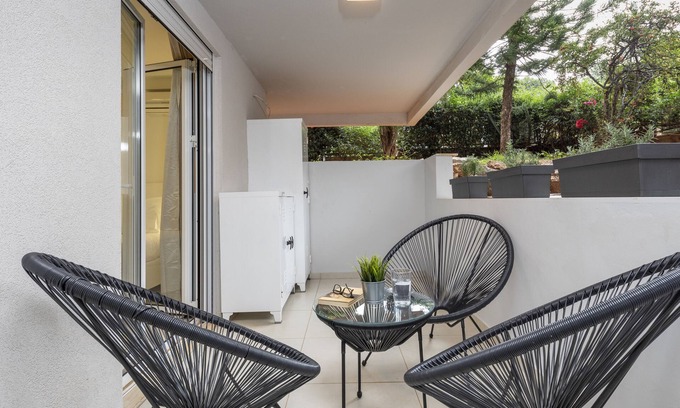 Vouliagmeni Apartment | Mystique One Bedroom Apartment by BluPine