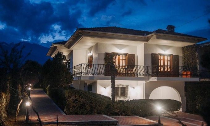 Leptokaria Villa | Mythic House