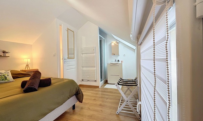 Quartier Saint-Clement - Jardin des Plantes Apartment | Nénuphar Appt Neuf Jardin Stationnement Gratuit Proche Centre Métro 1h30 Paris
