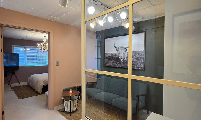 Cheongdam Villa | N.5 Romantic Retreat in Gangnam, Seoul – Garden View and Urban Forest Walk!