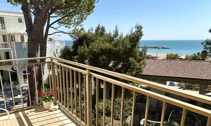 Numana Apartment | N285 - Numana, four-room apartment 100 mt. from the sea