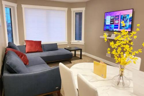Regina Apartment | NairaVilla: upscale accommodation for groups