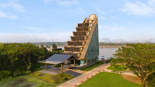 Nakhon Phanom Hotel | Naka-Raj Escape Hotel