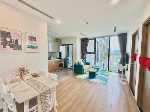 Tan Thuan Tay Apartment | NALI HOME 1 Ecogreen Saigon