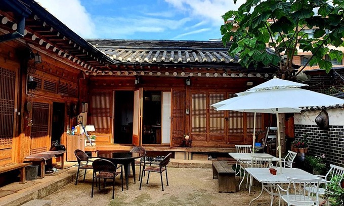 Jongno House | NamHyunDang - Hanok Korean Traditional House