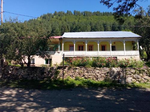 Bagvdanari House | Nanago Guesthouse
