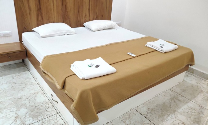 Kuvempu Nagara Hotel | Nandan Enclave