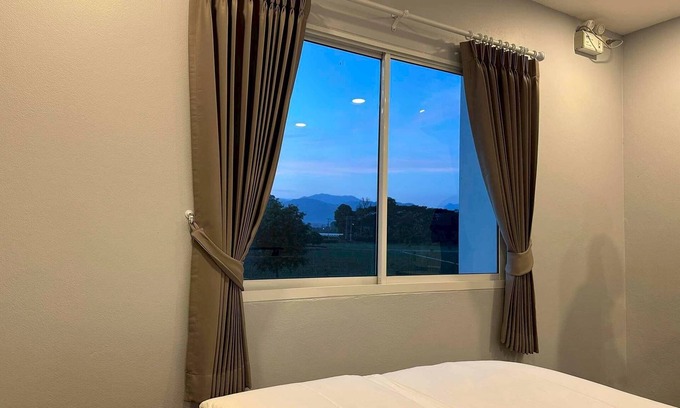 Mae Taeng Hotel | Naoat Resort Farm & Cafe