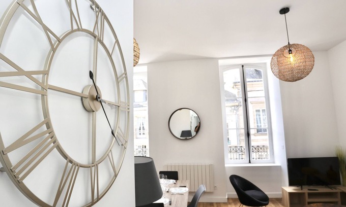 Pontivy Apartment | Napoléon Gare 6 ★ T2 ★1er etage ★ ByLocly