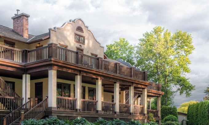 Okanagan-Similkameen Hotel | Naramata Inn