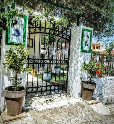 Petriti Apartment | Nas Mar & Twins - Aristea