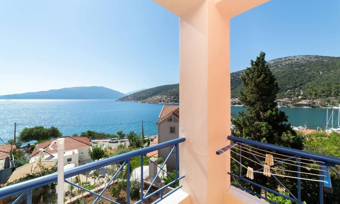 Agia Efimia Apartment | Natassa Apartments, 2 Bedrooms 30m from sea