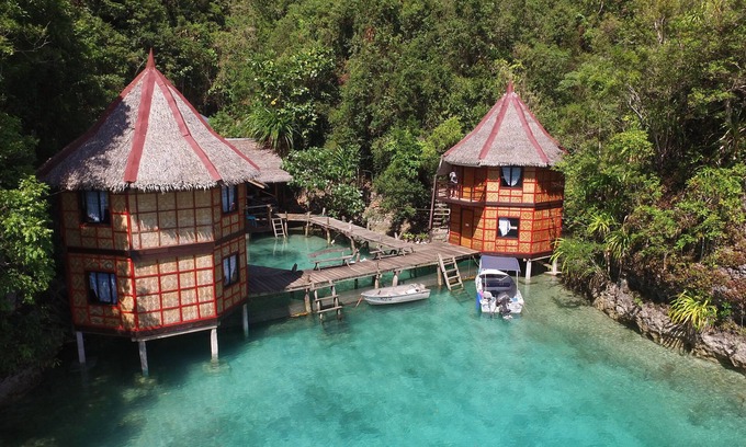 Socorro Cottage | Native Cottage in a Private Lagoon near Sohoton Room L2