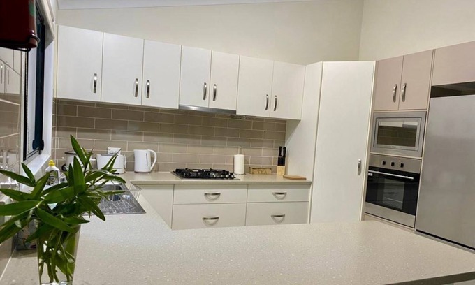 Nerang Cottage | Natural Acreage Living