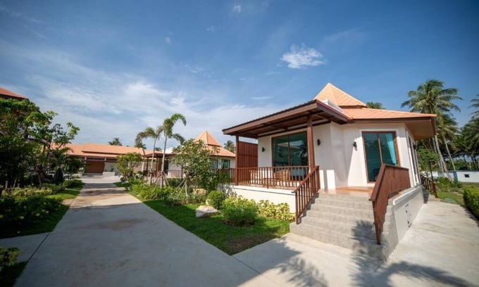 Tha Sala Villa | Natural Beach Resort