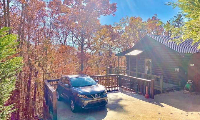 Morganton Villa | Nature is Calling Cabin