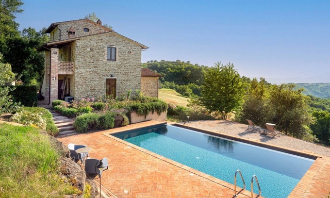 Fratticiola Selvatica Apartment | Nature's Haven Vigne Apartment in Renovated Farmhouse with Pool