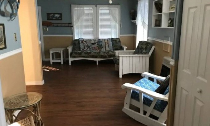 Inglis House | Nature's Gulf Coast Retreat