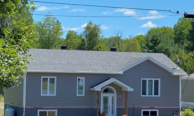 Timiskaming District House | Nature 's Reatreat Bran new house