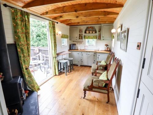 Louth Apartment | Natures Nook - Luxury XL Wagon Louth Lincolnshire