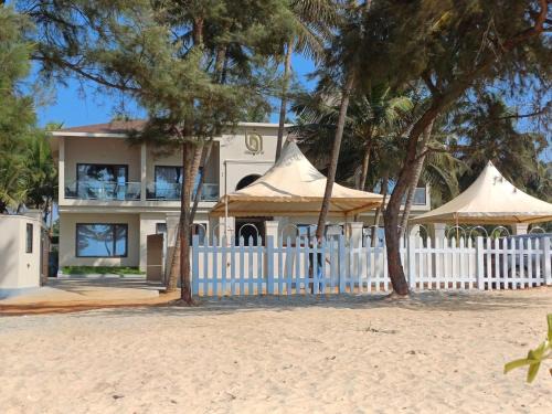 Koteshwar Hotel | Nautical 9 Beach Retreat