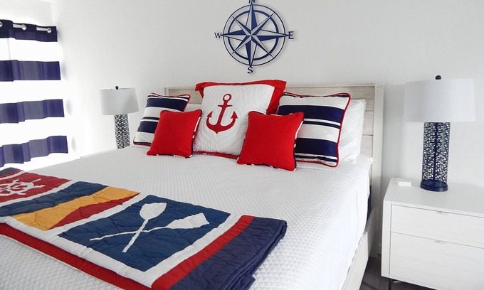 Key Colony Beach Apartment | Nautical Charm - Oceanfront Complex Key Colony Beach w/Heated Pool